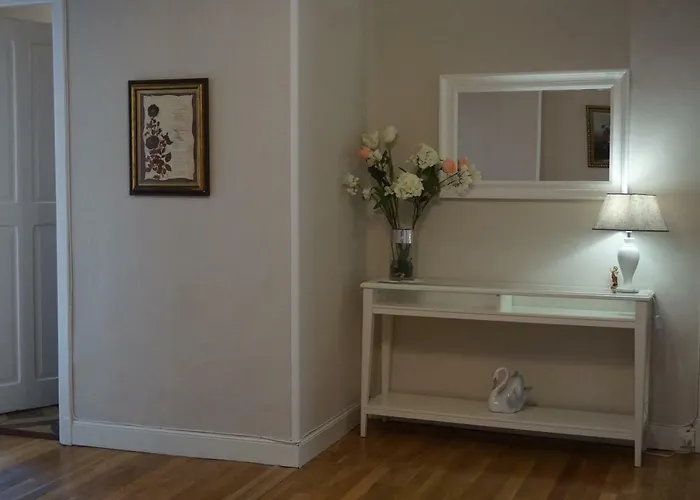 Bella Vist Ebi-1039 Apartment *